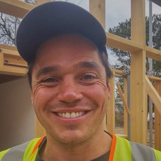 Carlos M., framing en Montreal